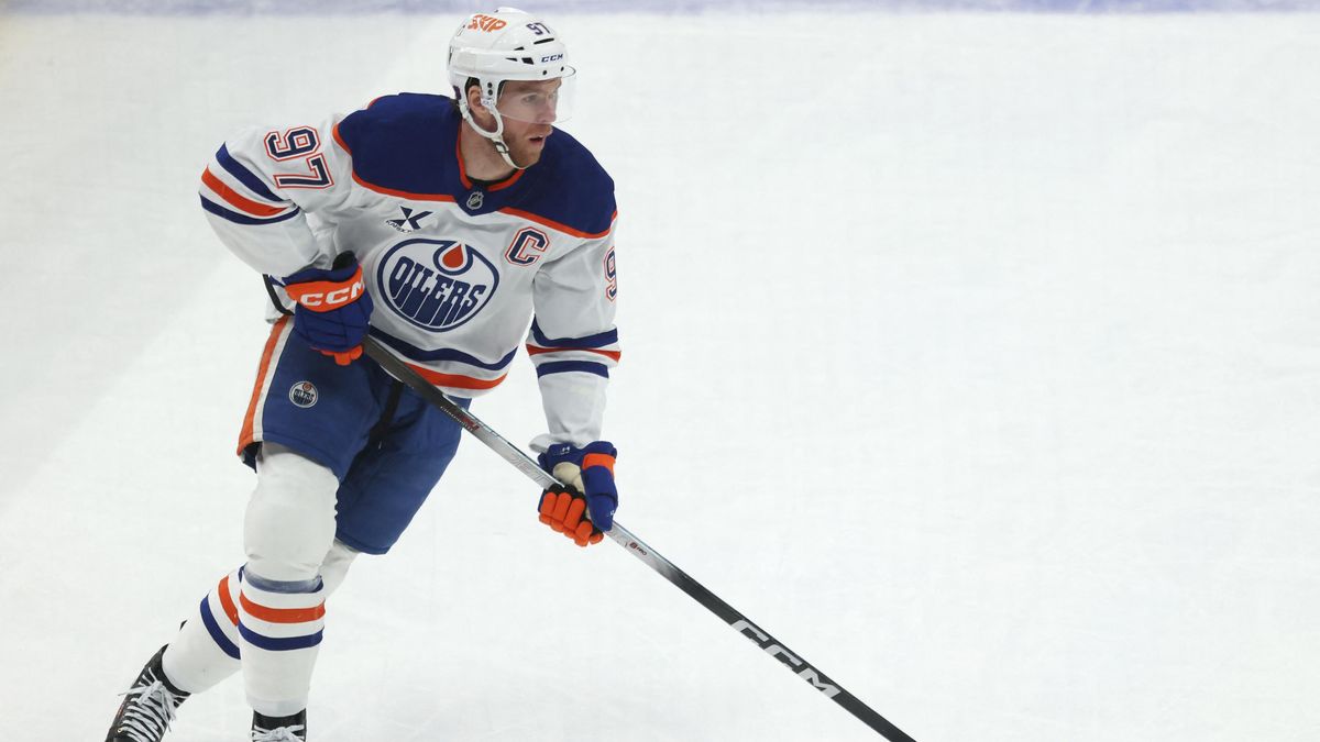 Hvězdou týdne NHL je McDavid